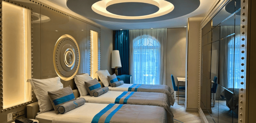 DELUXE TRIPLE ROOM