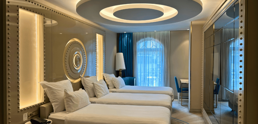 DELUXE TRIPLE ROOM