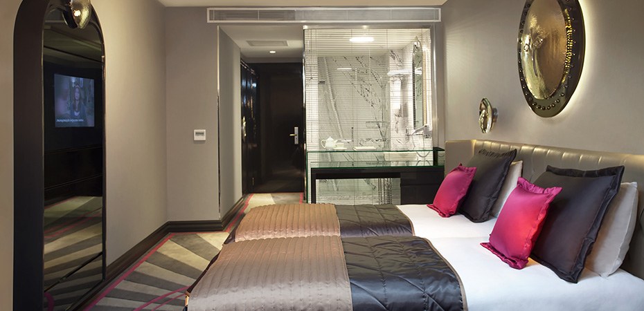 Deluxe Attic Room